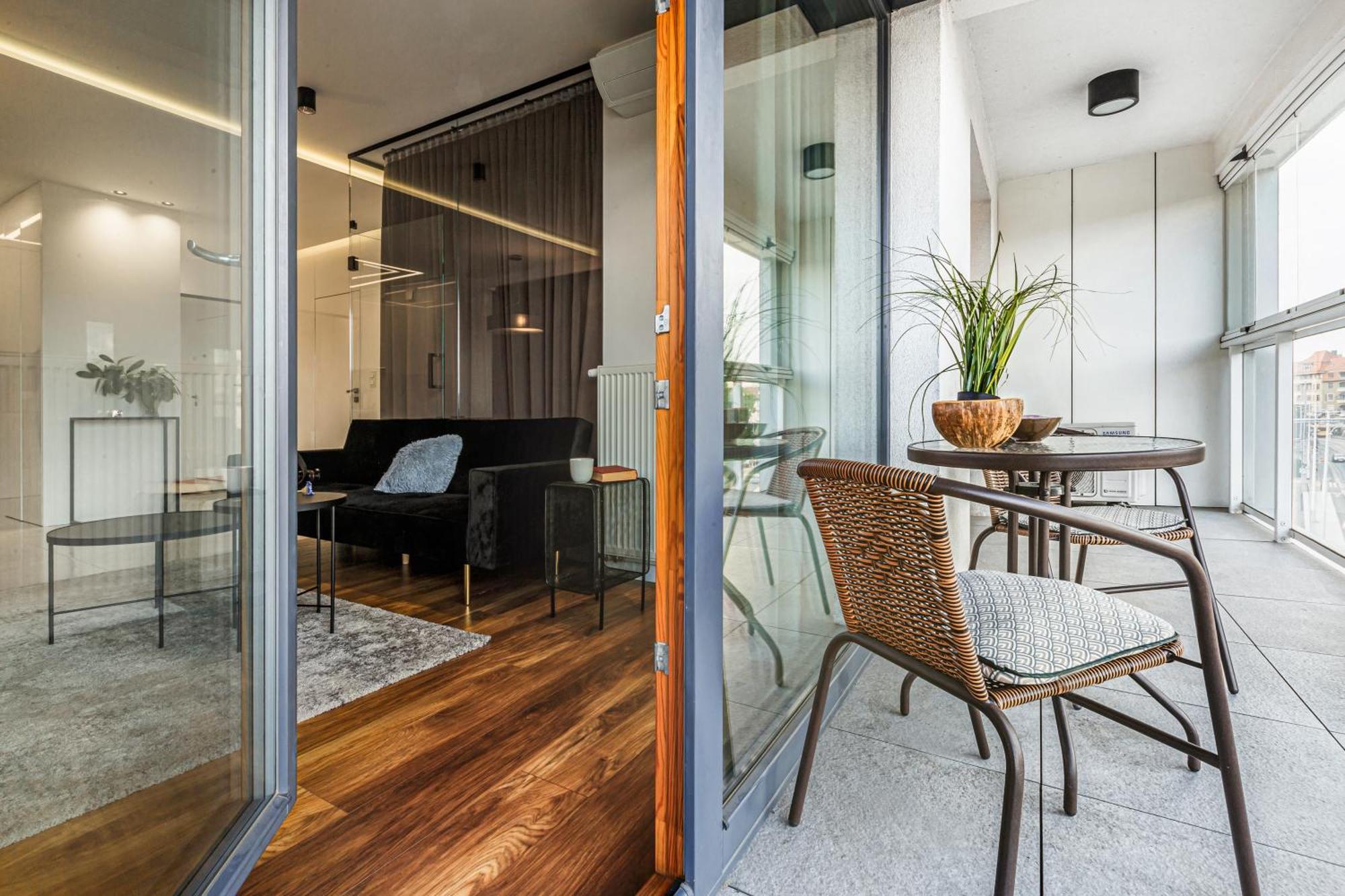 Luksusowy Apartament Z Parkingiem I Klimatyzacja W Samym Centrum Wroclawia Ngoại thất bức ảnh