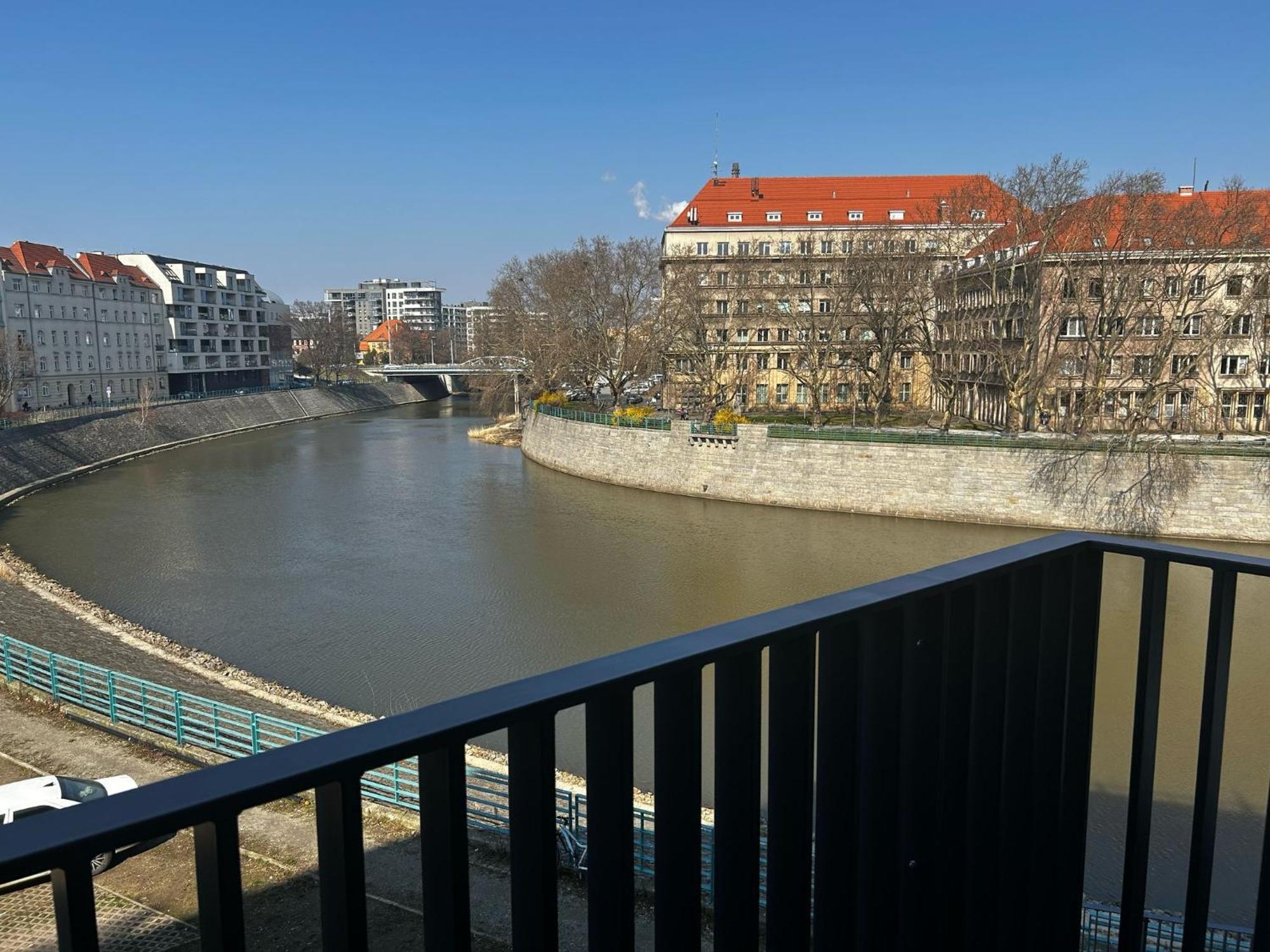 Luksusowy Apartament Z Parkingiem I Klimatyzacja W Samym Centrum Wroclawia Ngoại thất bức ảnh